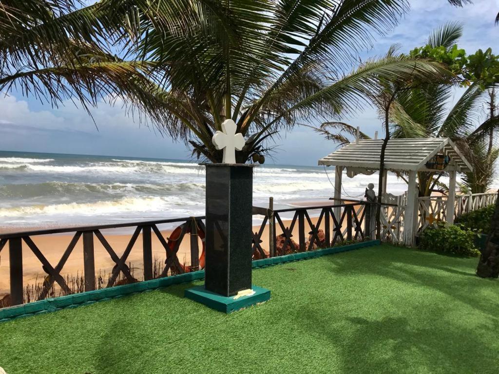 Pele'S Windsong Wood Cottage On The Beach Benaulim Exterior photo