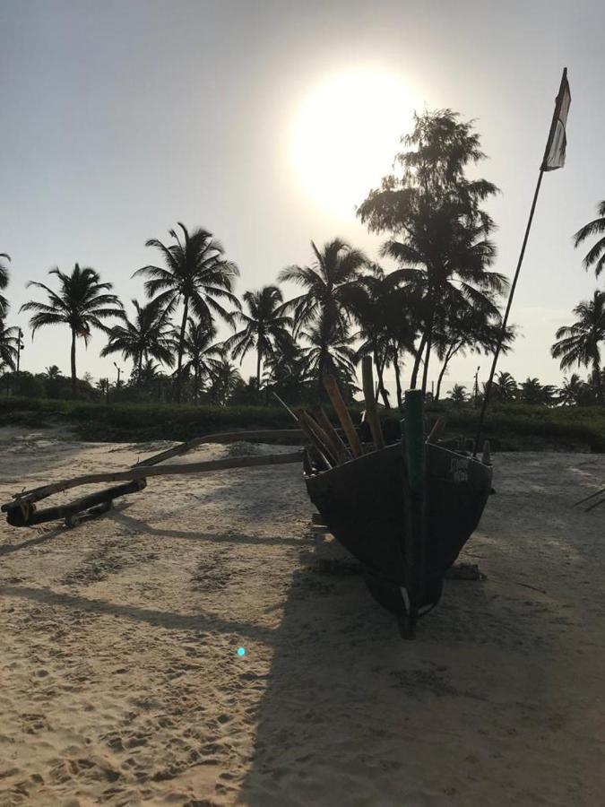 Pele'S Windsong Wood Cottage On The Beach Benaulim Exterior photo