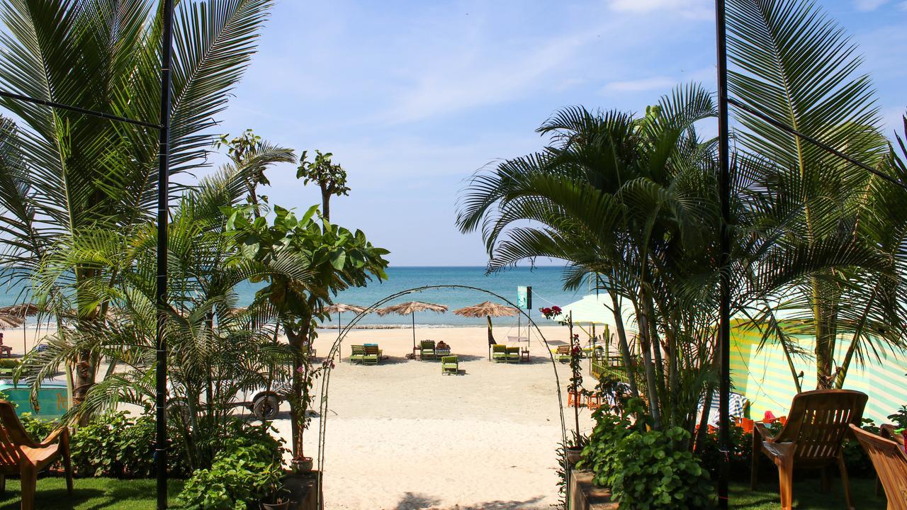 Pele'S Windsong Wood Cottage On The Beach Benaulim Exterior photo